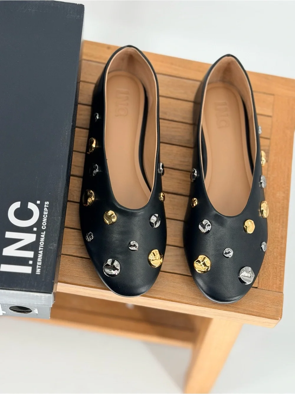 New WOMENS INC International Concepts Black Ballet Flats size 9M